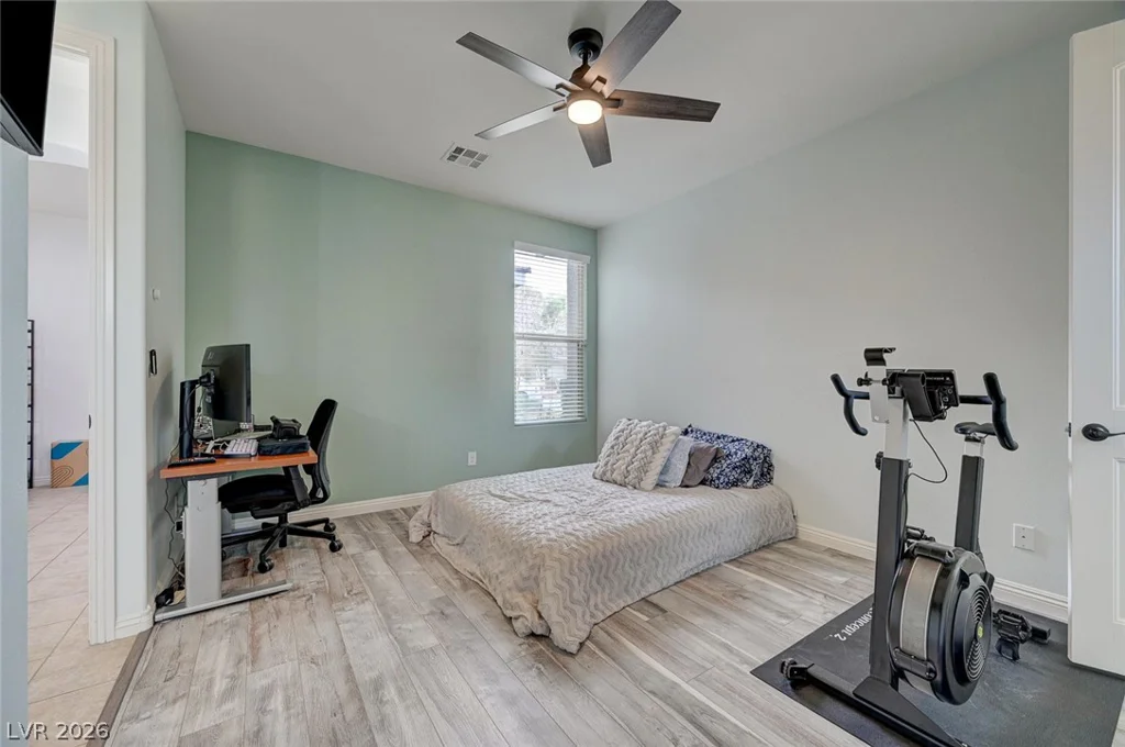 676 Suguaro Bluffs, Henderson, NV 89014