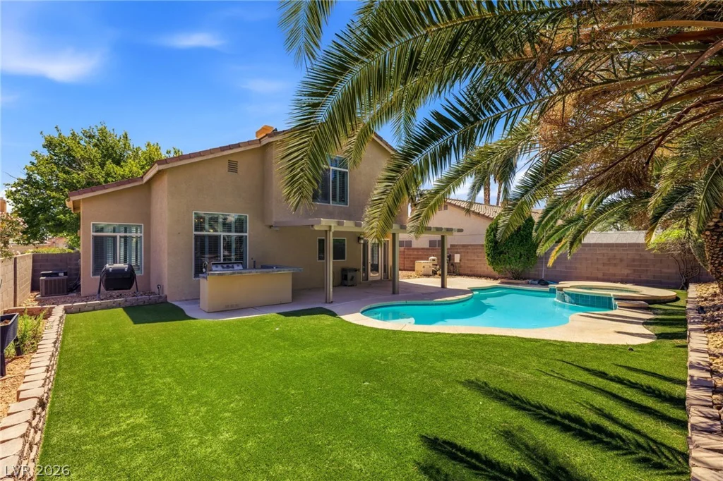 8611 Bolin, Las Vegas, NV 89123