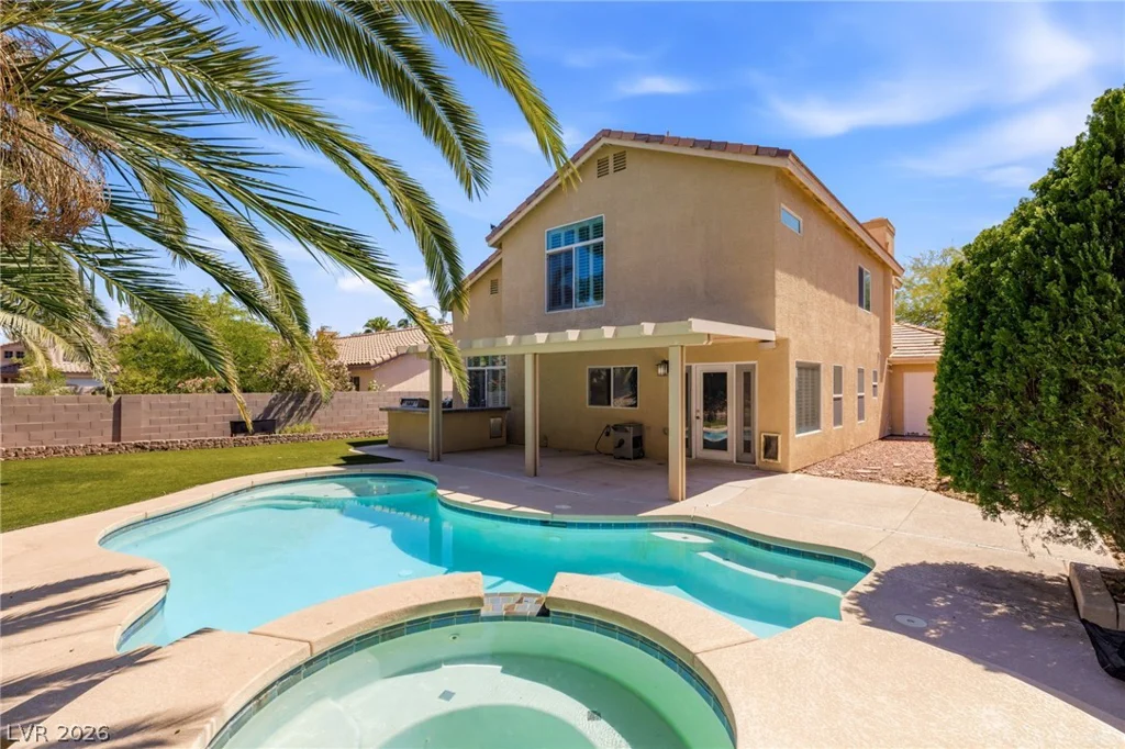 8611 Bolin, Las Vegas, NV 89123