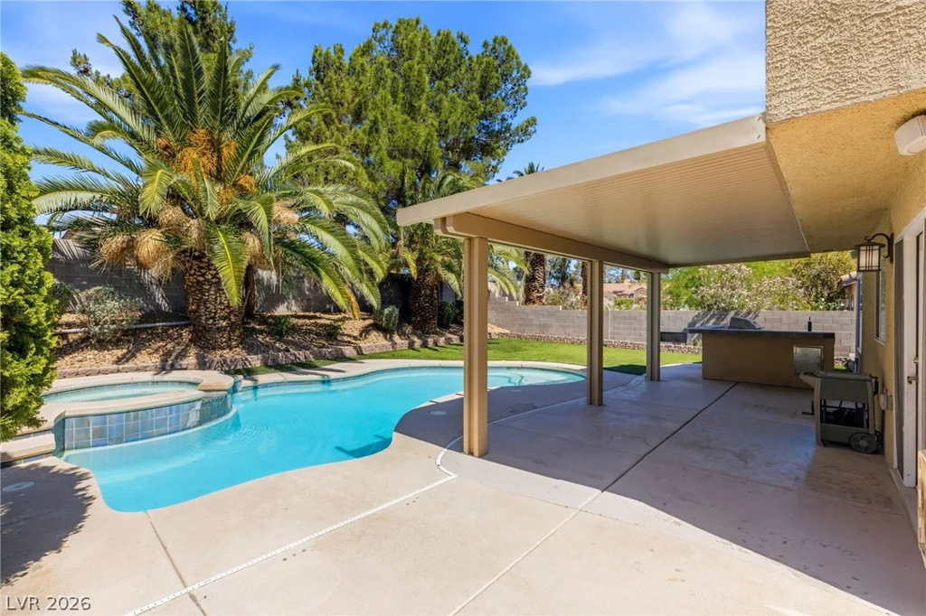 8611 Bolin, Las Vegas, NV 89123