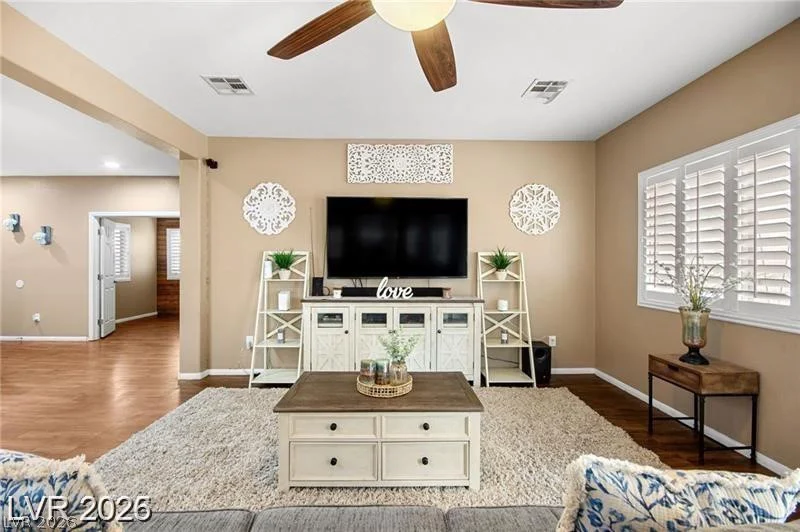 6425 Scotts Crossing, Las Vegas, NV 89166