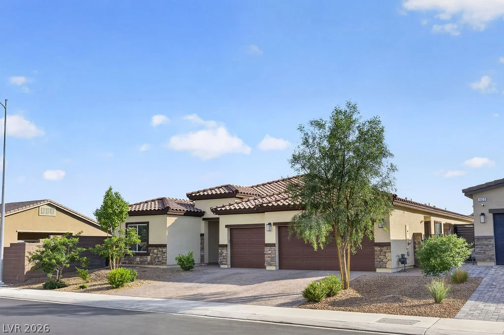 1919 Elena Brook, North Las Vegas, NV 89084