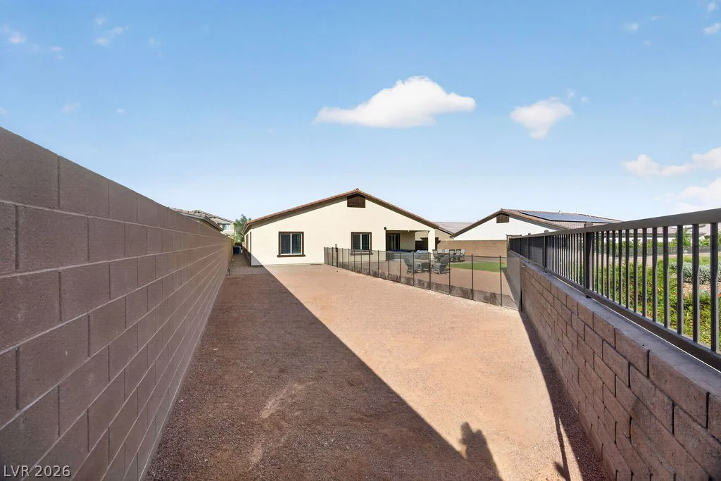 1919 Elena Brook, North Las Vegas, NV 89084