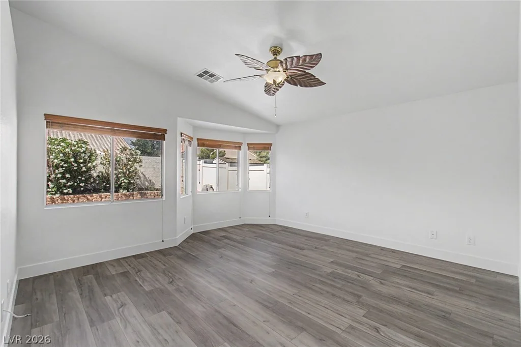 1424 Iris Kelly, North Las Vegas, NV 89081