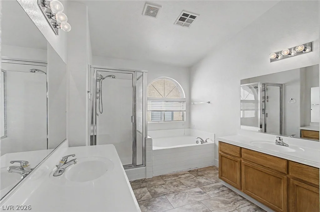 1424 Iris Kelly, North Las Vegas, NV 89081