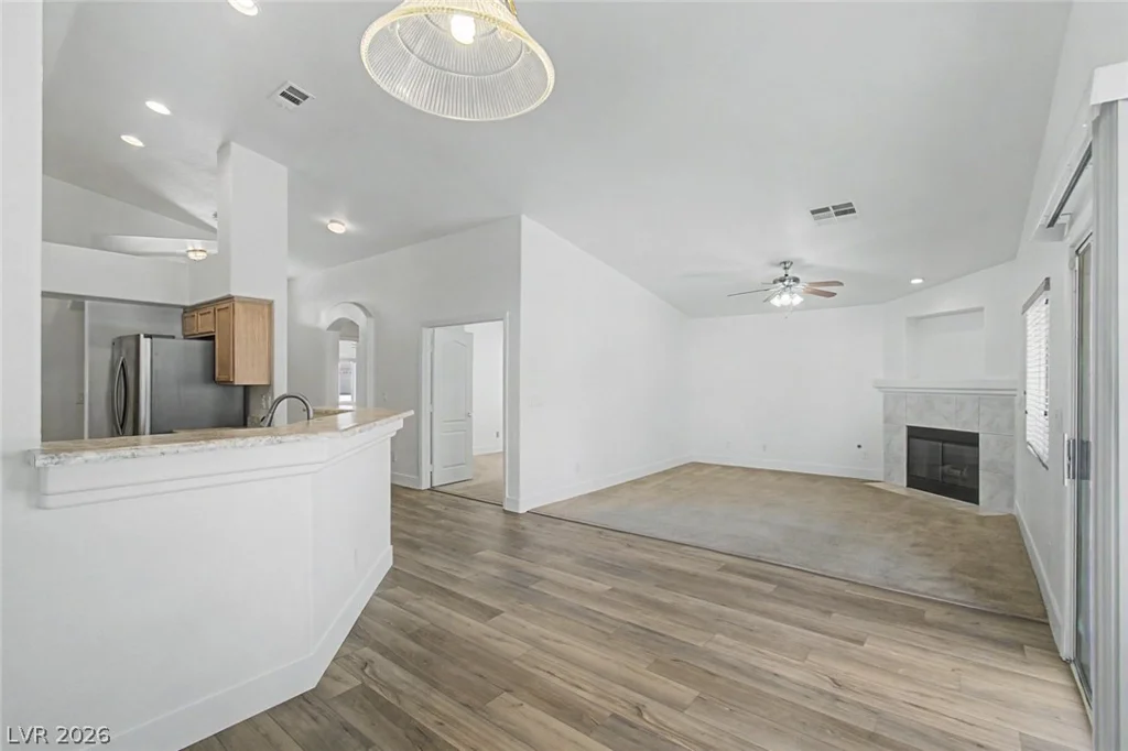 1424 Iris Kelly, North Las Vegas, NV 89081