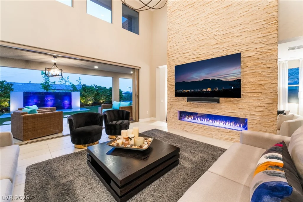 6812 Double Star, Las Vegas, NV 89135