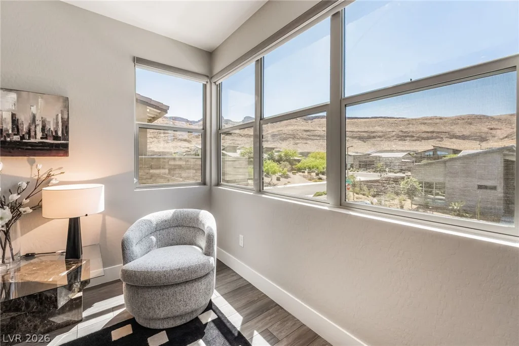 6812 Double Star, Las Vegas, NV 89135