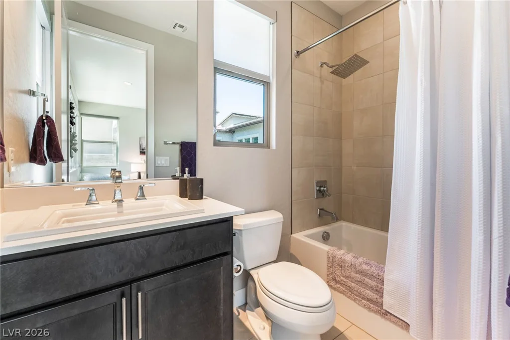 6812 Double Star, Las Vegas, NV 89135