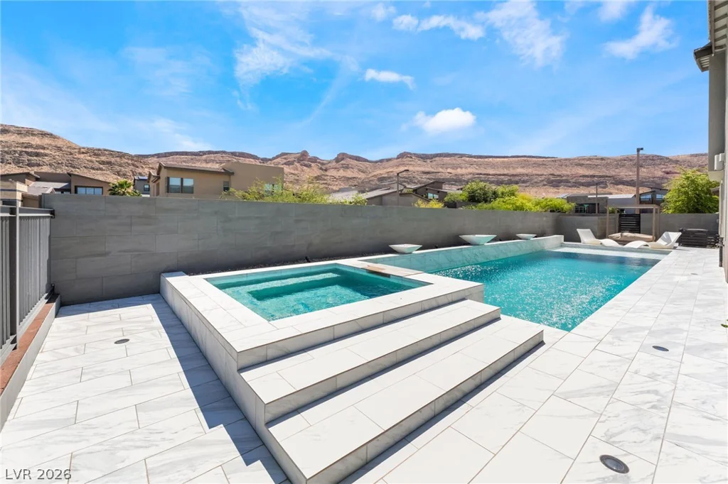 6812 Double Star, Las Vegas, NV 89135