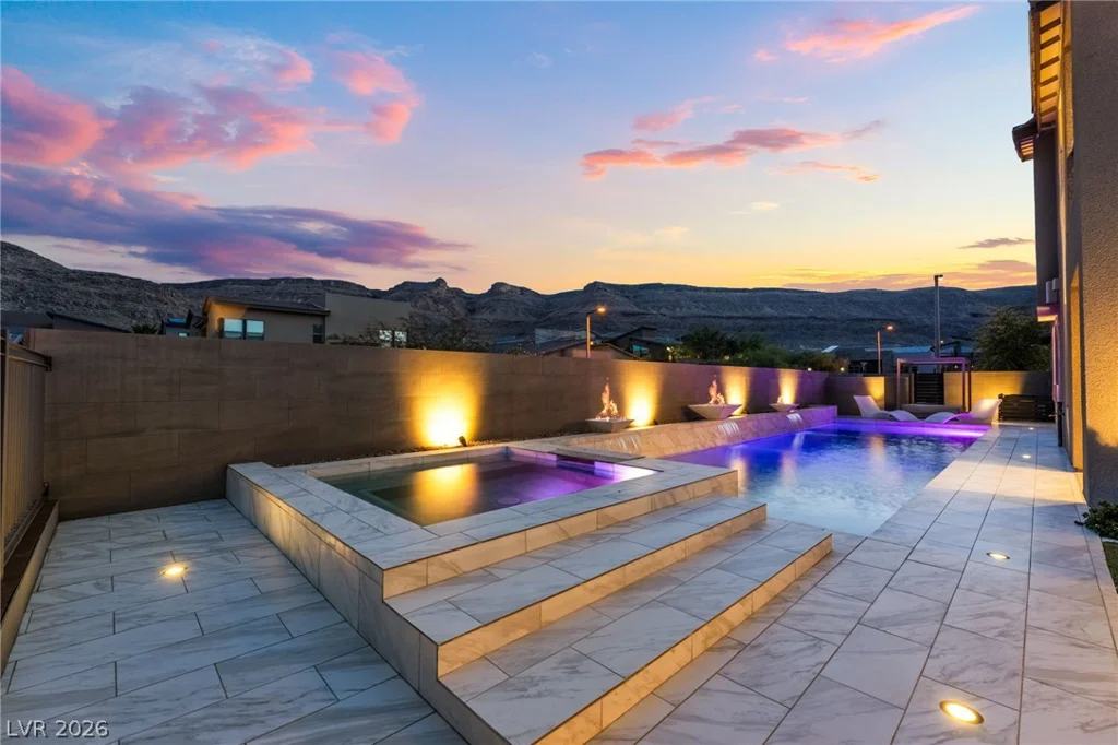 6812 Double Star, Las Vegas, NV 89135