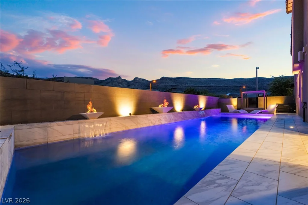 6812 Double Star, Las Vegas, NV 89135