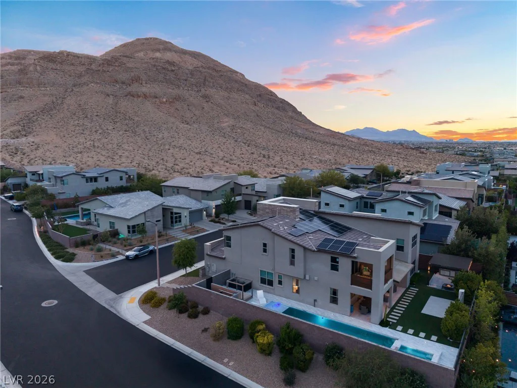 6812 Double Star, Las Vegas, NV 89135