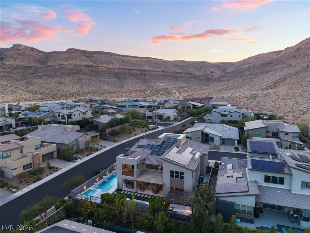 6812 Double Star, Las Vegas, NV 89135