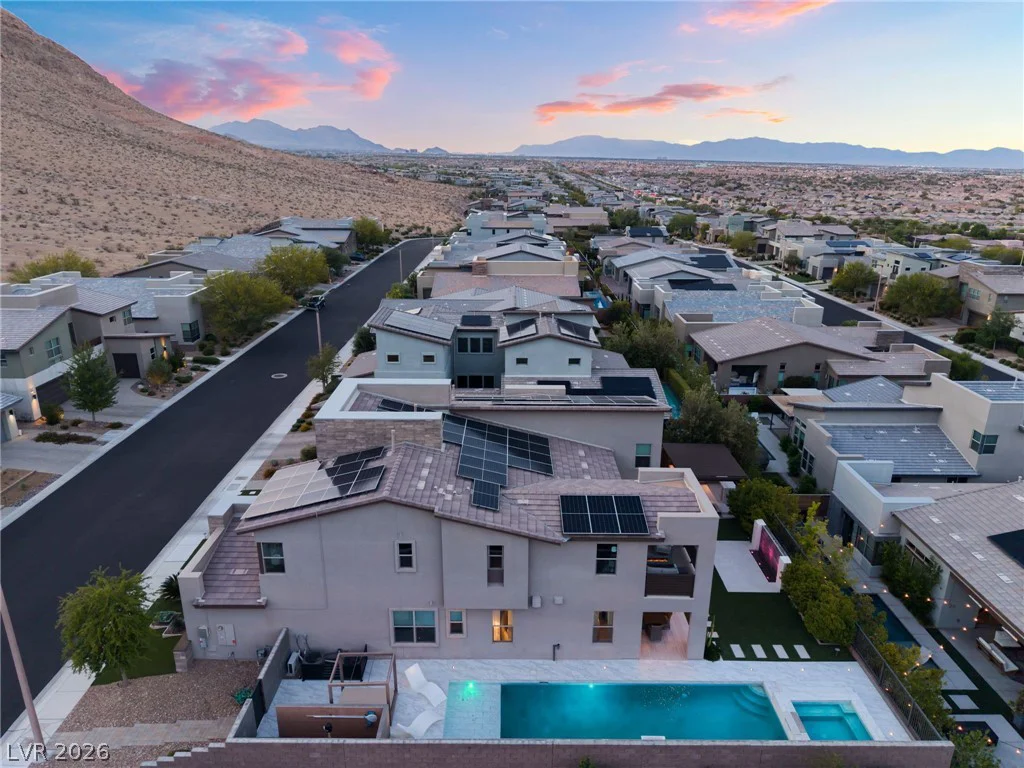 6812 Double Star, Las Vegas, NV 89135