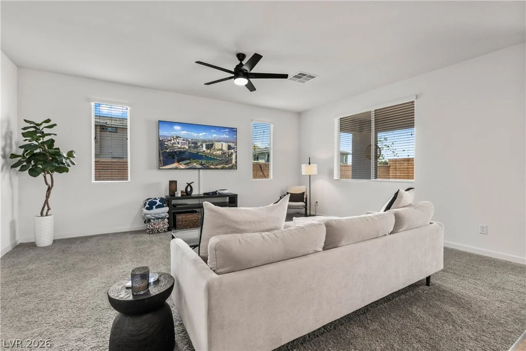 9692 Jade Rise, Las Vegas, NV 89148