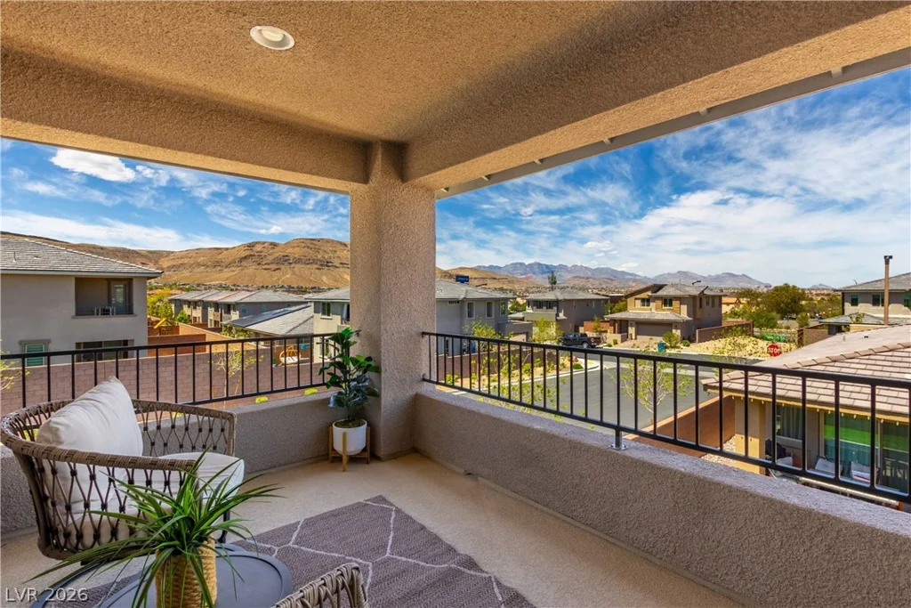 9692 Jade Rise, Las Vegas, NV 89148