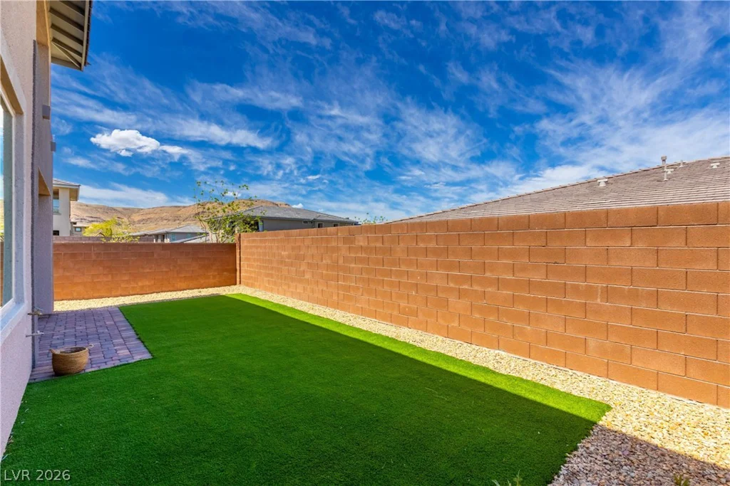 9692 Jade Rise, Las Vegas, NV 89148