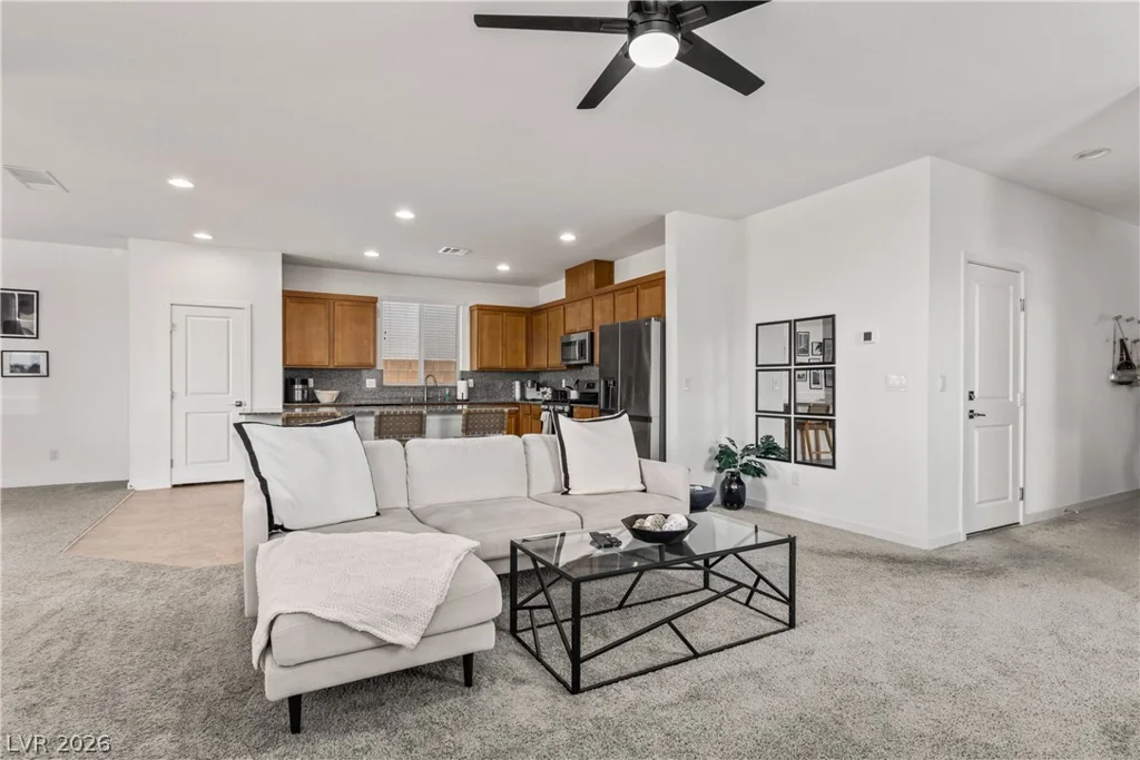 9692 Jade Rise, Las Vegas, NV 89148