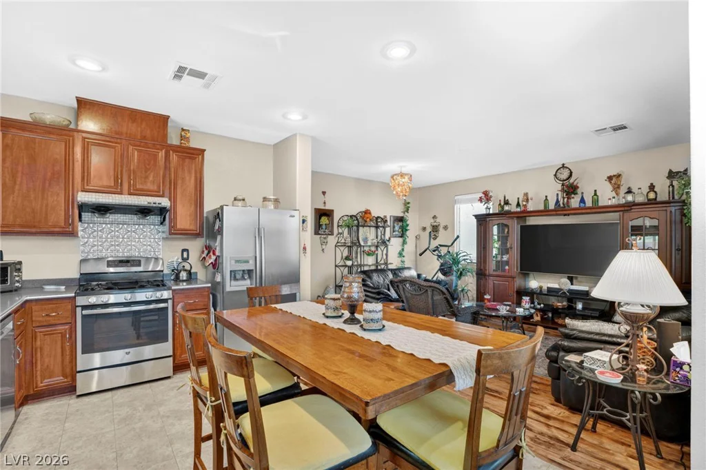 6716 Grandview Ridge, Las Vegas, NV 89139