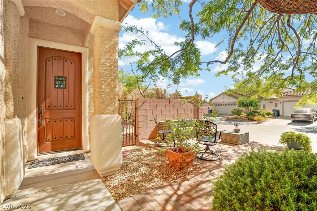6716 Grandview Ridge, Las Vegas, NV 89139