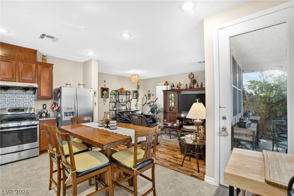 6716 Grandview Ridge, Las Vegas, NV 89139