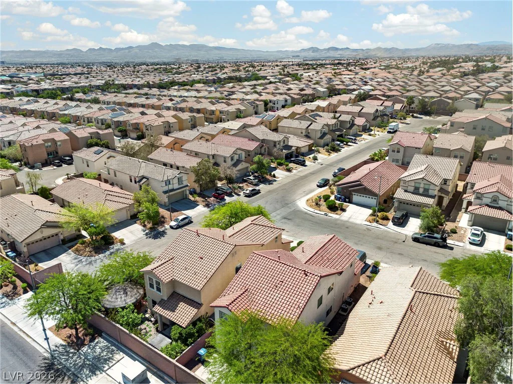 6716 Grandview Ridge, Las Vegas, NV 89139