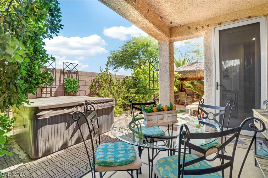 6716 Grandview Ridge, Las Vegas, NV 89139