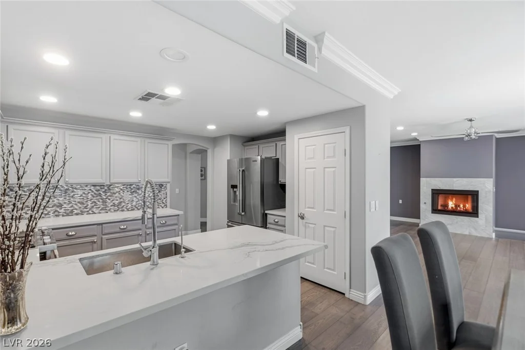 830 Cozette, Las Vegas, NV 89144