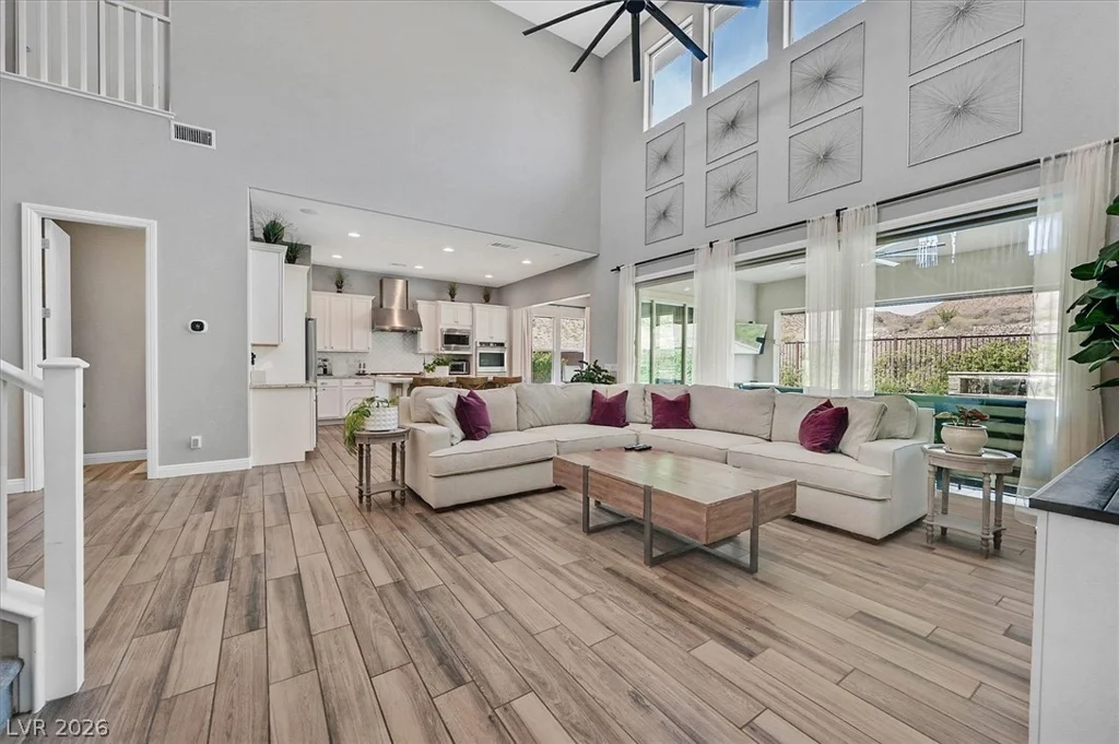5881 Heaven View, Las Vegas, NV 89135