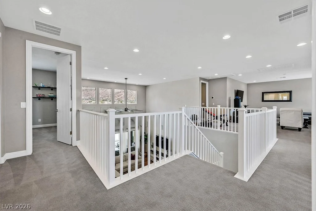 5881 Heaven View, Las Vegas, NV 89135