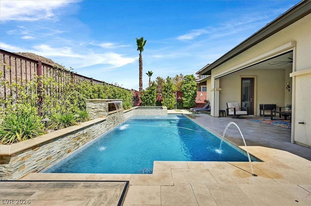 5881 Heaven View, Las Vegas, NV 89135