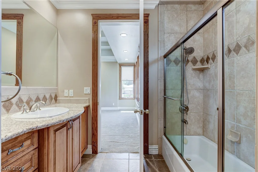 5520 Mount Diablo, Las Vegas, NV 89118