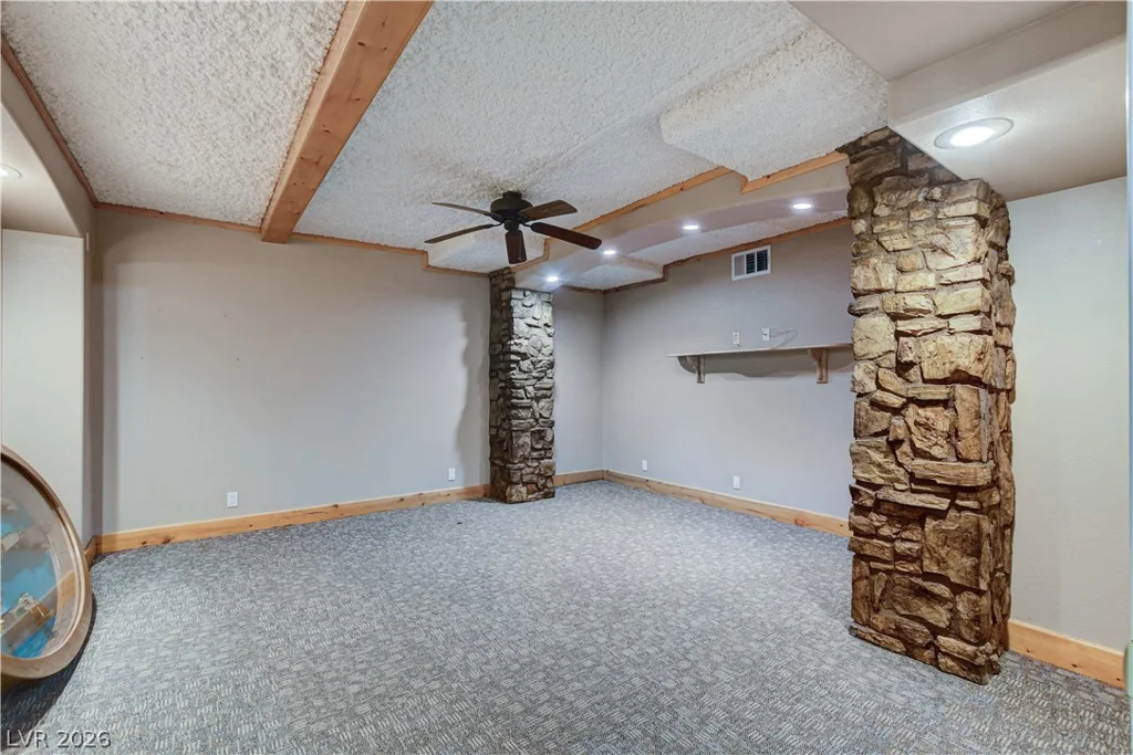 5520 Mount Diablo, Las Vegas, NV 89118