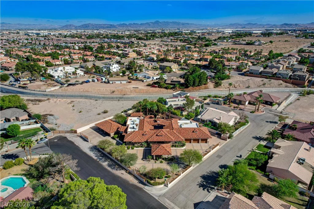 5520 Mount Diablo, Las Vegas, NV 89118