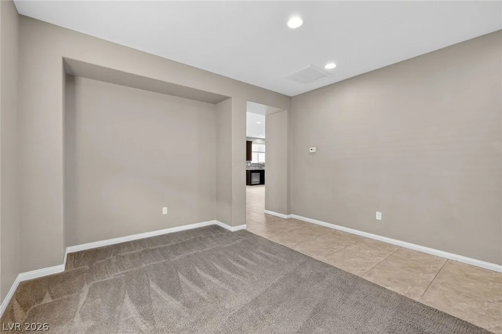 10329 Ironwood Pass, Las Vegas, NV 89166