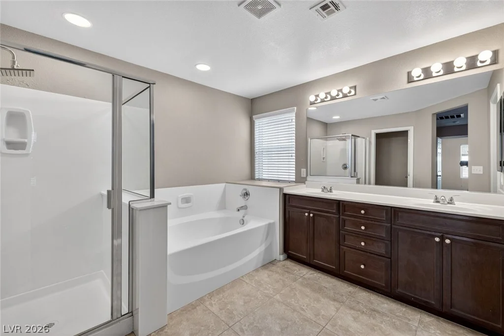 10329 Ironwood Pass, Las Vegas, NV 89166