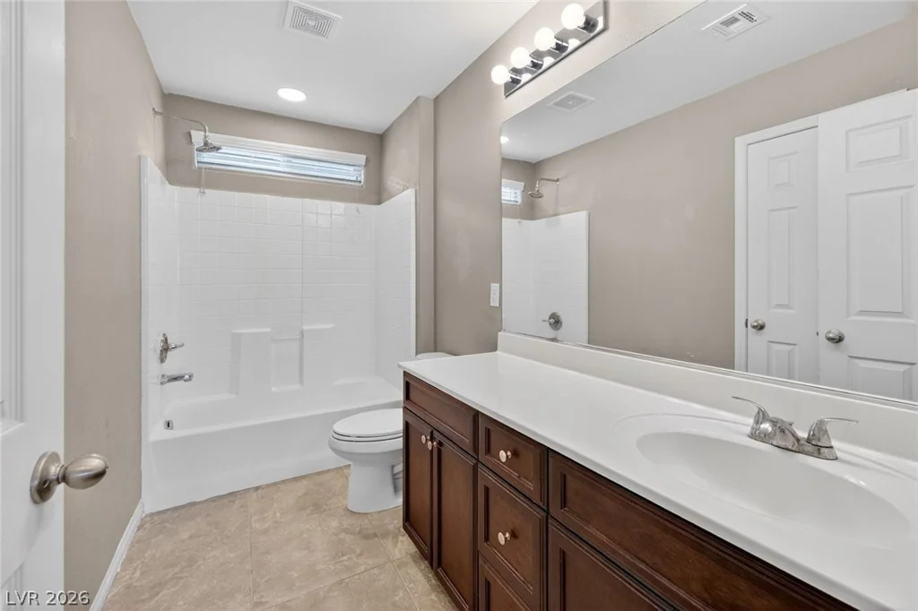 10329 Ironwood Pass, Las Vegas, NV 89166