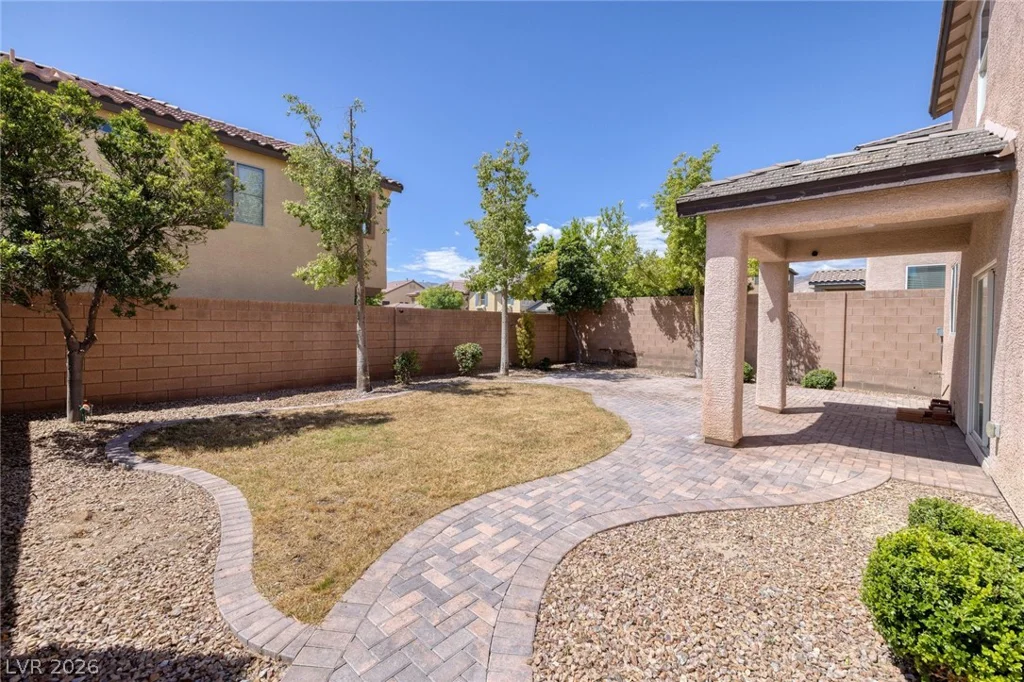 10329 Ironwood Pass, Las Vegas, NV 89166