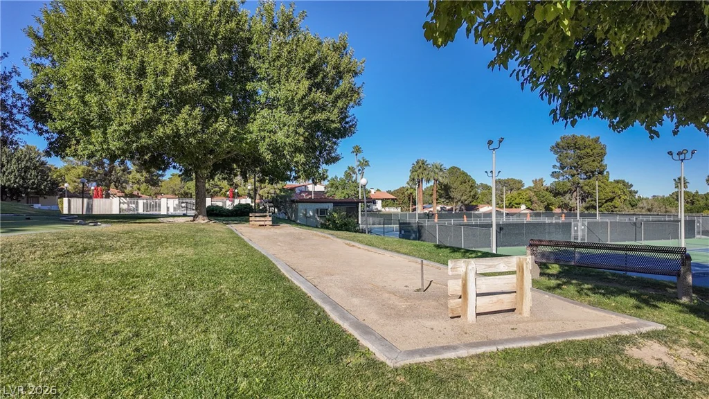 3009 Plaza De Rosa, Las Vegas, NV 89102