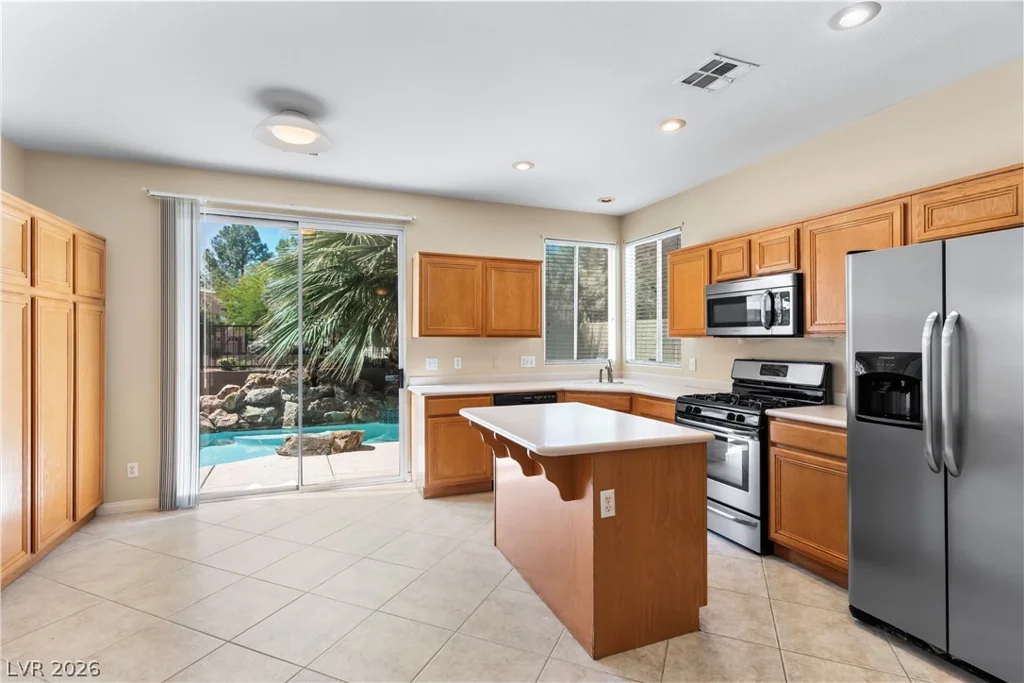 9709 Floweret, Las Vegas, NV 89117