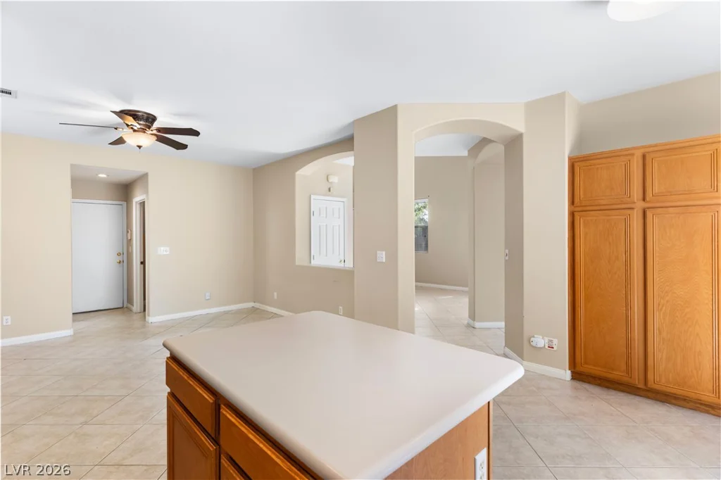 9709 Floweret, Las Vegas, NV 89117