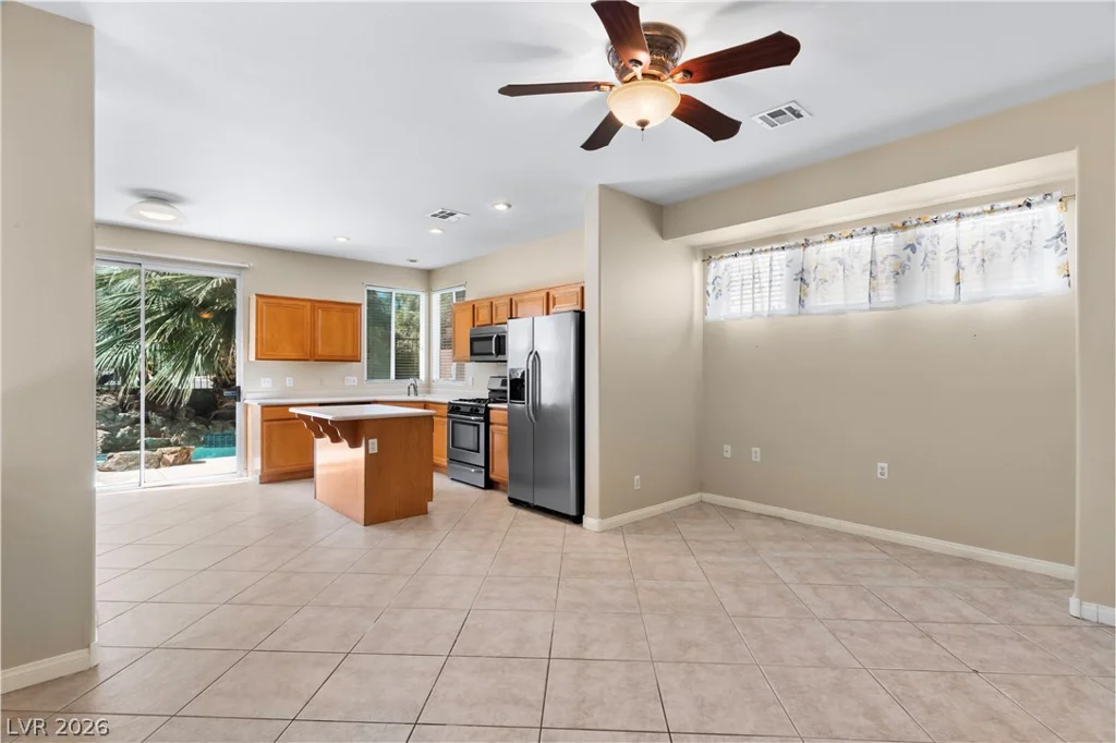 9709 Floweret, Las Vegas, NV 89117