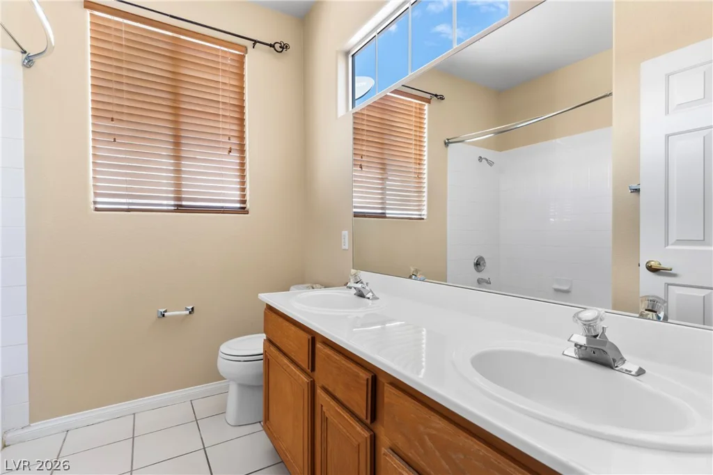 9709 Floweret, Las Vegas, NV 89117