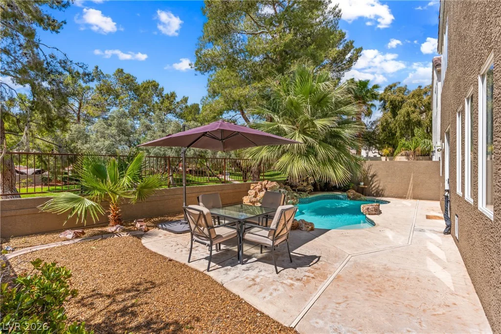 9709 Floweret, Las Vegas, NV 89117