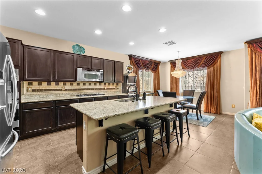 4205 Falcons Flight, North Las Vegas, NV 89084