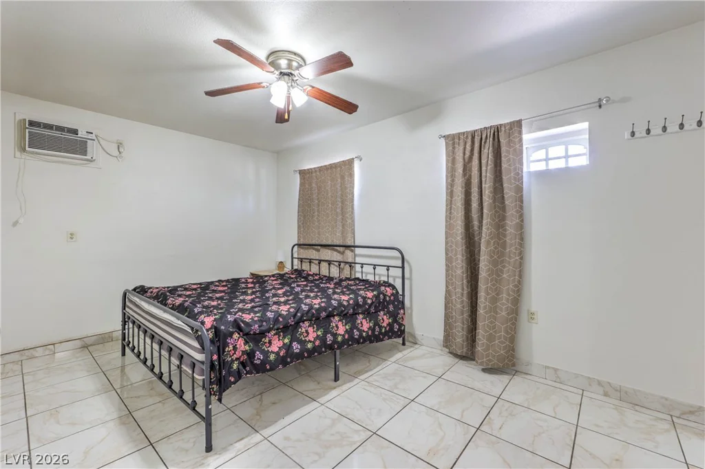 4210 Sunrise, Las Vegas, NV 89110