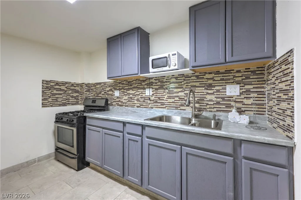 4210 Sunrise, Las Vegas, NV 89110
