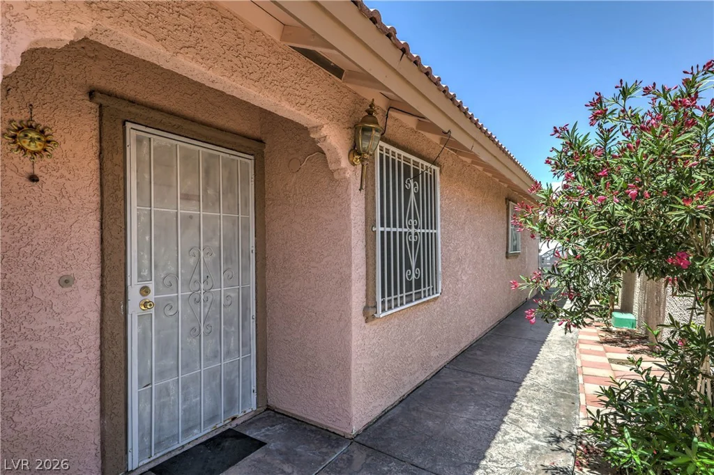 4210 Sunrise, Las Vegas, NV 89110