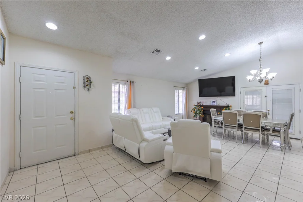 4210 Sunrise, Las Vegas, NV 89110